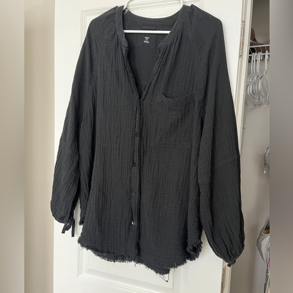 Aerie black gauzy button up Shirt